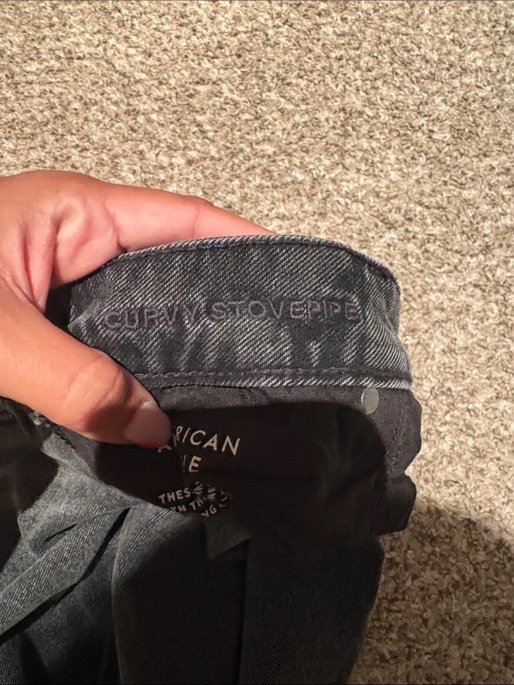 American Eagle High-Rise Wide Leg Women's Stovepipe Jeans in Washed Black